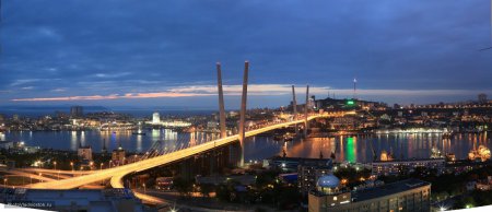 Владивосто́к — город и порт на Дальнем Востоке России.